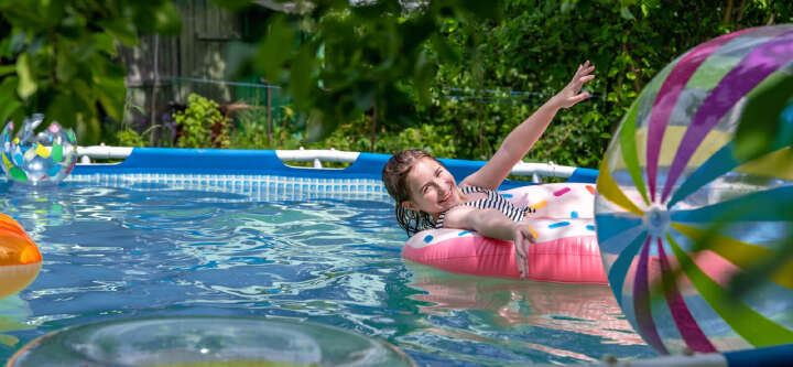 Pool TW 1600x740px Pool TW 1600x740px